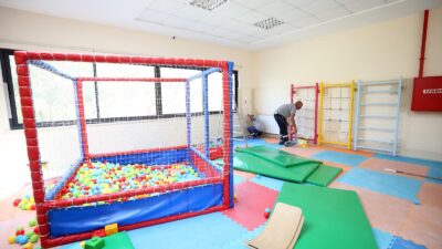 Karşıyaka Belediyesi, anaokullarında kapsamlı bakım ve onarım çalışmalarıyla yeni eğitim