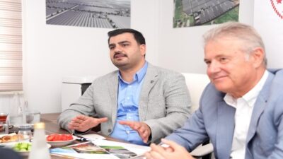 AK Parti Genel Sekreteri ve İzmir Milletvekili Eyyüp Kadir İnan,