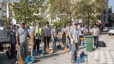  Bornova Belediyesi’nin başlattığı uygulamayla her gün iki mahallede detaylı