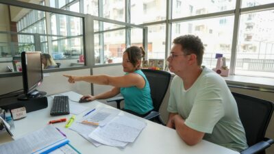 Belediye, üniversite adaylarının doğru tercih yapması için rehber öğretmenlerle destek
