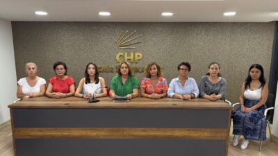 CHP İzmir Kadın Kolları, “Kadınlar olmadan kurtuluş yok” diyerek iktidarı