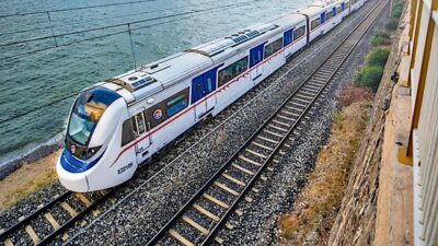 İzmir Büyükşehir Belediyesi, İzmir Banliyö Sistemi’nde (İZBAN) görev yapan personelin