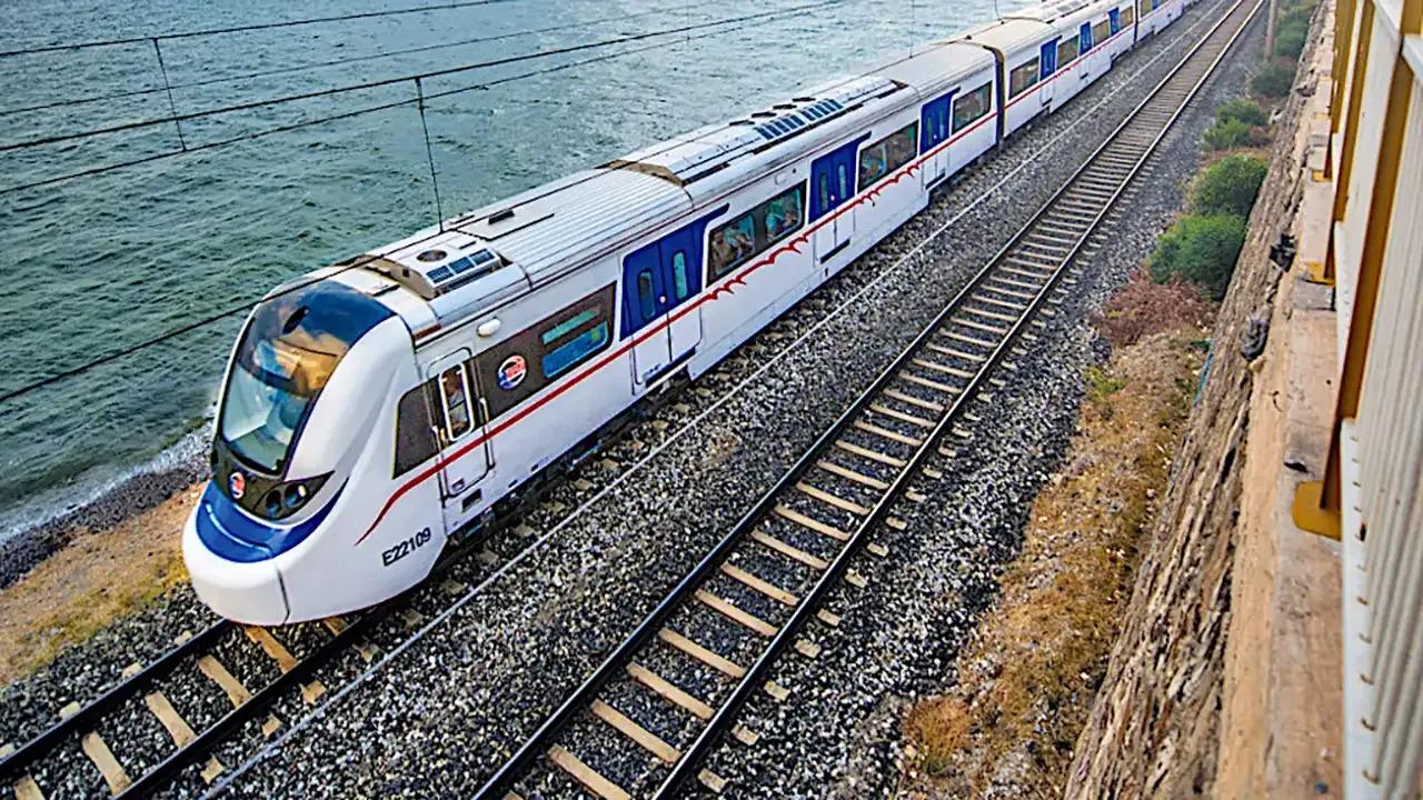 İzmir Büyükşehir Belediyesi, İzmir Banliyö Sistemi’nde (İZBAN) görev yapan personelin