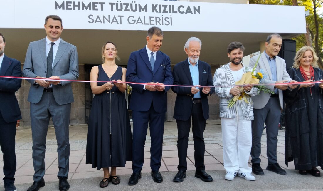 İzmir Büyükşehir Belediyesi tarafından yenilenen Resim ve Heykel Müzesi, Mehmet