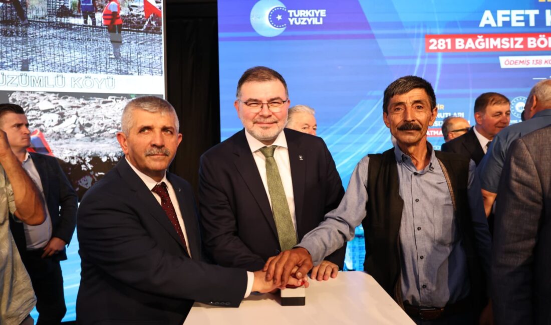 AK Parti İzmir İl Başkanı Bilal Saygılı, Ödemiş’teki afet konutlarının