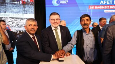 AK Parti İzmir İl Başkanı Bilal Saygılı, Ödemiş’teki afet konutlarının