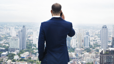 Modern kapitalizmin temel çelişkilerinden biri sermayenin mobilite kazanmasıyla birlikte mekanla