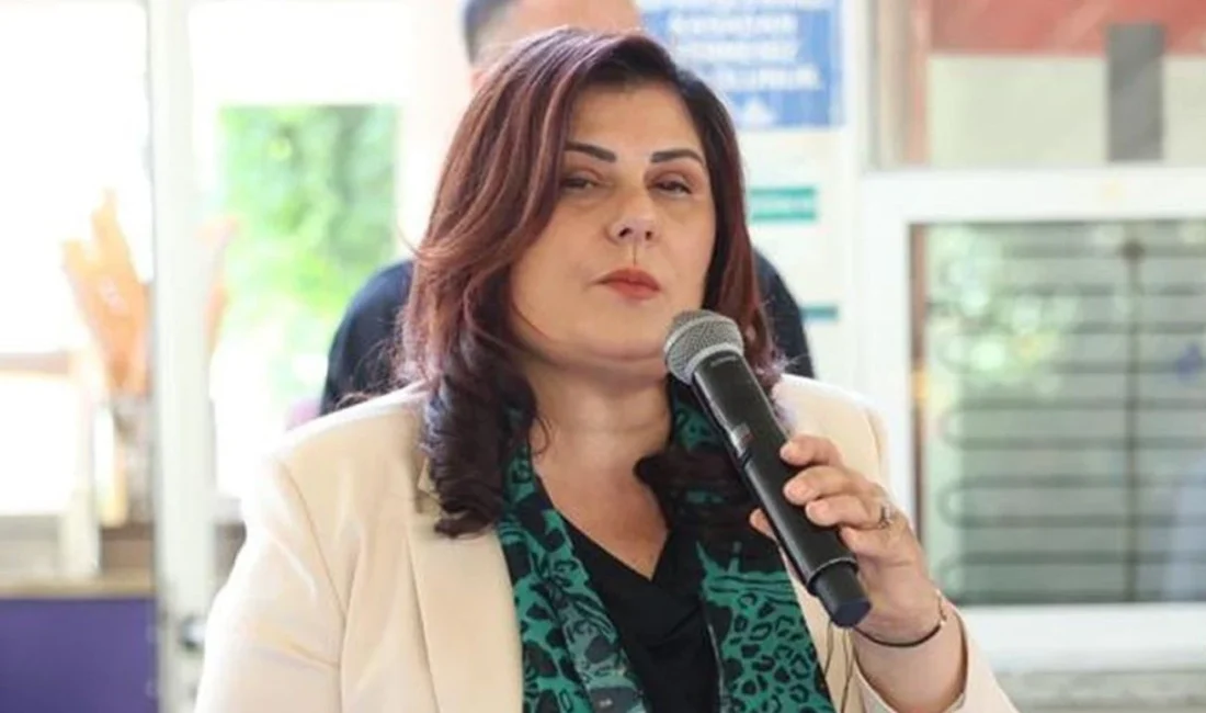 Aydın Büyükşehir Belediye Başkanı Özlem Çerçioğlu’nun AK Parti’ye geçeceği haberleri,