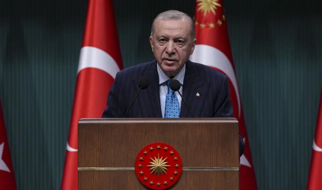 Cumhurbaşkanı Erdoğan, DEİK Genel Kurulu’nda yaptığı konuşmada hem ekonomideki rekorları