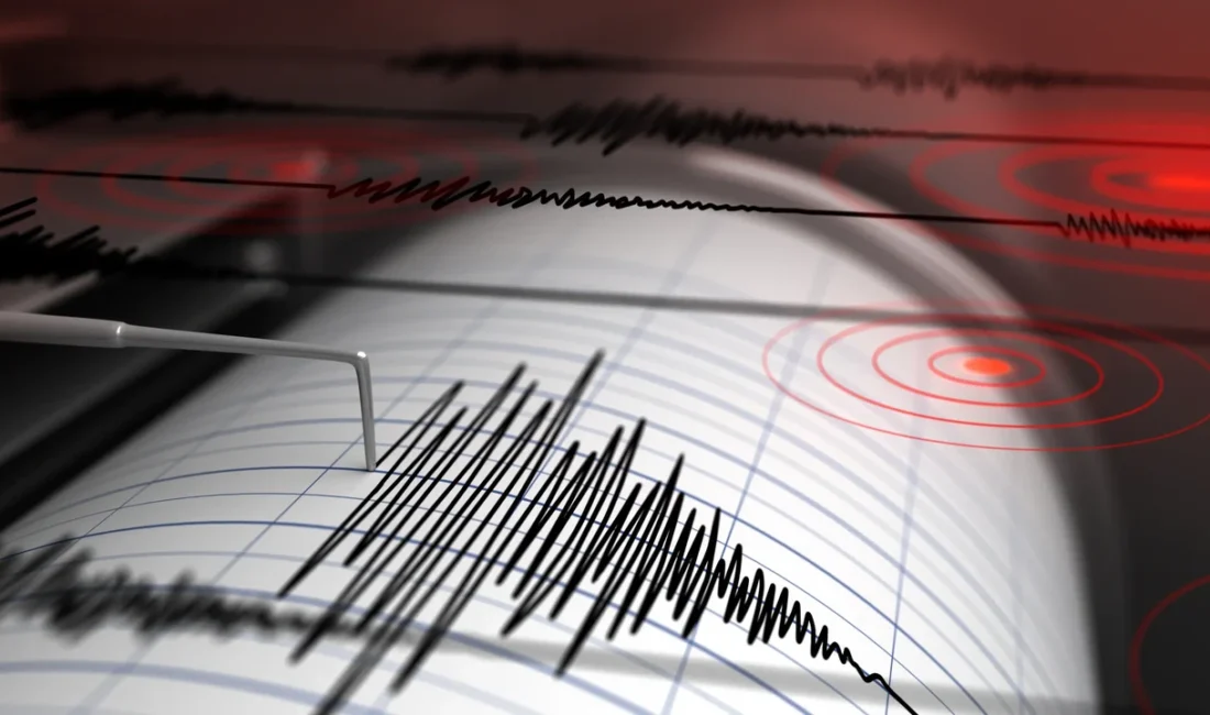 Sındırgı'da 6.1 sonrası artçılar sürerken, Manisa Kırkağaç'ta 4.1 büyüklüğünde deprem