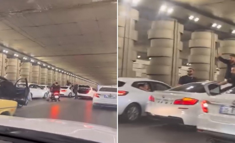İzmir’de düğün konvoyu nedeniyle trafiğin kilitlendiği alt geçitte yolu kapatan