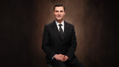 Manisa Büyükşehir Belediye Başkanı Ferdi Zeyrek’in elektrik kaçağı nedeniyle hayatını