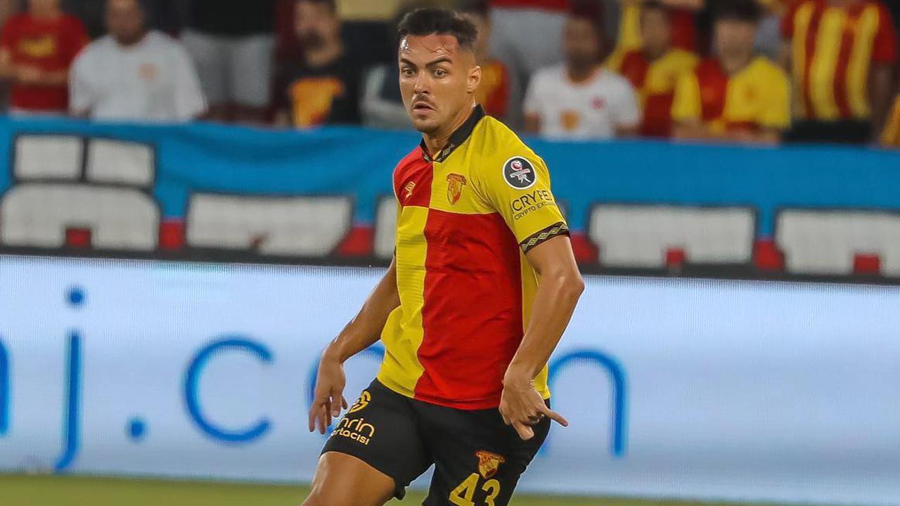 Yeni sezona 9 yeni transferle giren Göztepe, Sloven orta saha