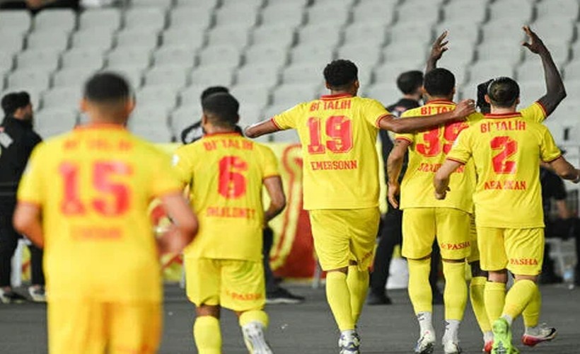 İzmir ekibi, Süper Lig’de yükselişini sürdürüyor: Olaitan ve Janderson’un golleriyle