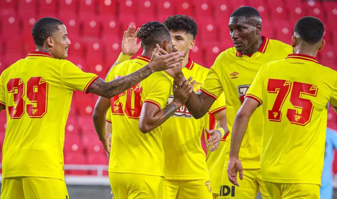 Yeni sezon hazırlıklarını sürdüren Süper Lig ekibi Göztepe, Manisa FK