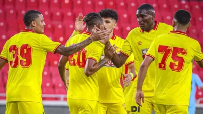 Yeni sezon hazırlıklarını sürdüren Süper Lig ekibi Göztepe, Manisa FK