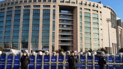 İstanbul Büyükşehir Belediyesi’ne yönelik yolsuzluk soruşturmasında, CHP’li Beyoğlu Belediye Başkanı