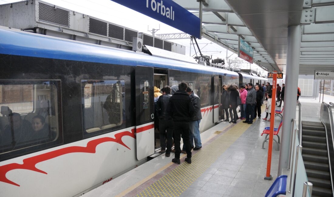 İzmir Banliyö Taşımacılığı Sistemi Ticaret A.Ş (İZBAN), kentte yüz binlerce