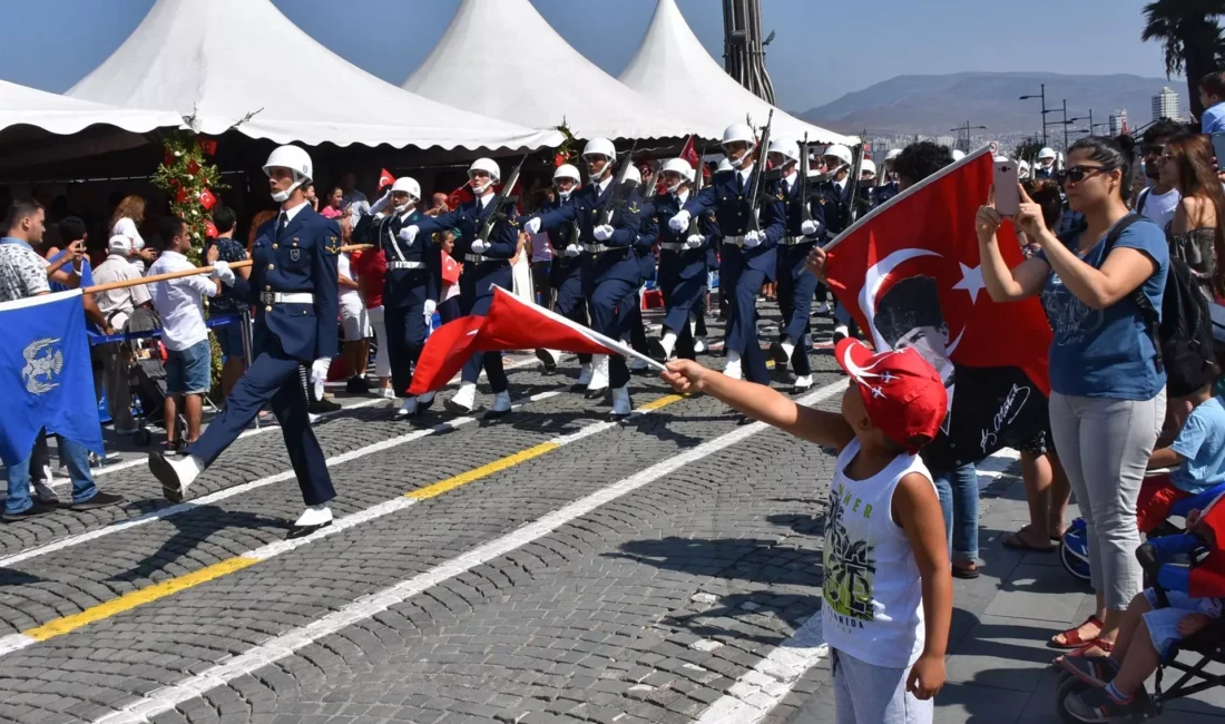 30 Ağustos Zafer Bayramı’nın 103. yıl dönümünde İzmir gurur ve