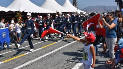 30 Ağustos Zafer Bayramı’nın 103. yıl dönümünde İzmir gurur ve
