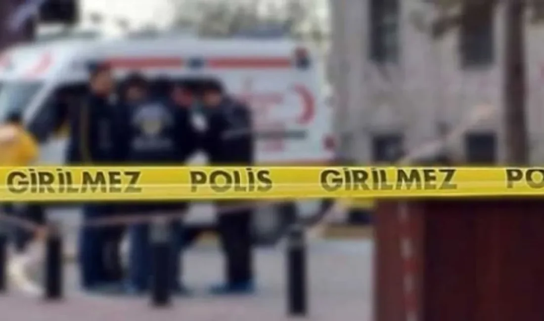 Kiraz ilçesinde bir eğlence mekanının önünde çıkan tartışma silahlı çatışmaya