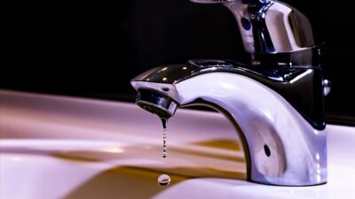 İZSU’dan yapılan açıklamaya göre, Konak ve Bornova ilçelerinin birçok mahallesinde