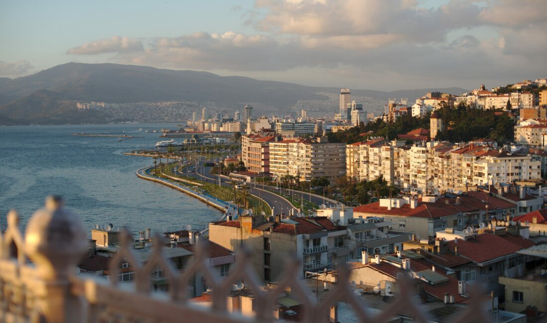 Kıyı Ege Belediyeler Birliği'nin açtığı davada Danıştay, İzmir genelindeki 11