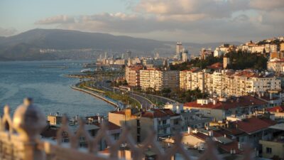 Kıyı Ege Belediyeler Birliği'nin açtığı davada Danıştay, İzmir genelindeki 11