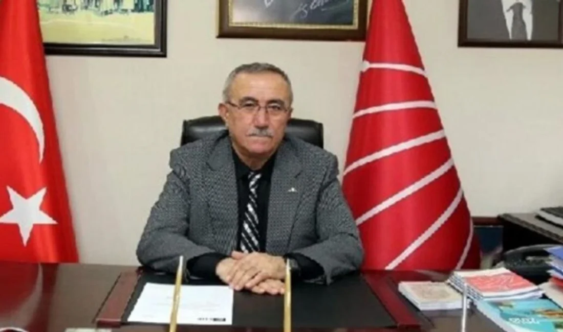 CHP Gaziemir İlçe Başkanı Kasım Özkan, 8 yıllık görevini sonlandıracağını