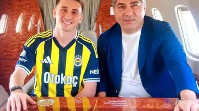 Fenerbahçe Kerem Aktürkoğlu transferinde mutlu sona ulaştı.  Milli oyuncu
