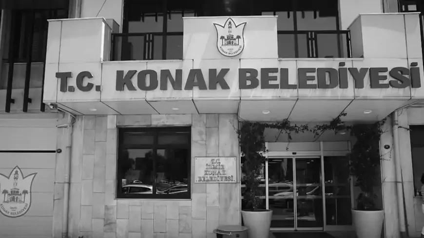 Ödenmeyen maaş farkları ve tazminatlar nedeniyle Konak Belediyesi memurları 25
