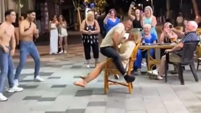 İngiliz gazetesi Daily Mail, Marmaris’i 60 yaş üstü İngiliz kadınların