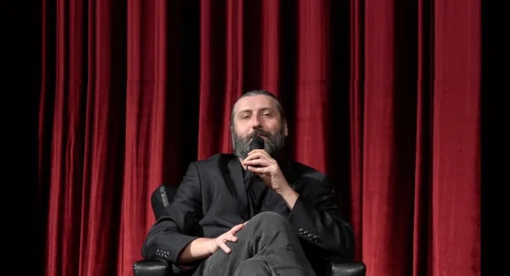 Yapımcı ekibi İda İletişim, ‘İlişki Testi’ adlı programın sunucusu komedyen