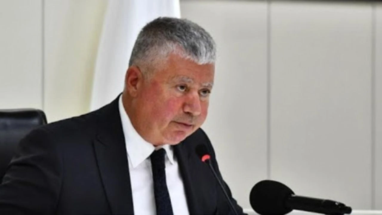 İzmir Büyükşehir Belediyesi ve Karşıyaka Belediyesi Meclis Üyesi Mustafa Özuslu,