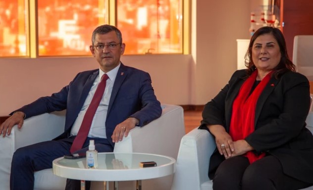 CHP’den istifa ederek AK Parti’ye geçen Aydın Büyükşehir Belediye Başkanı