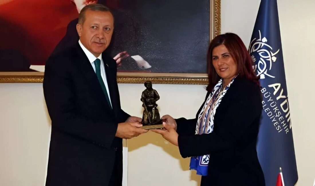Çerçioğlu, Cumhurbaşkanı Erdoğan’a uzak olmadığını ve partide sıcak karşılandığını söyledi.