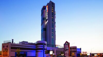 Tınaztepe Sağlık Grubu, Balçova’da 33 milyon Euro’ya satın aldığı otel