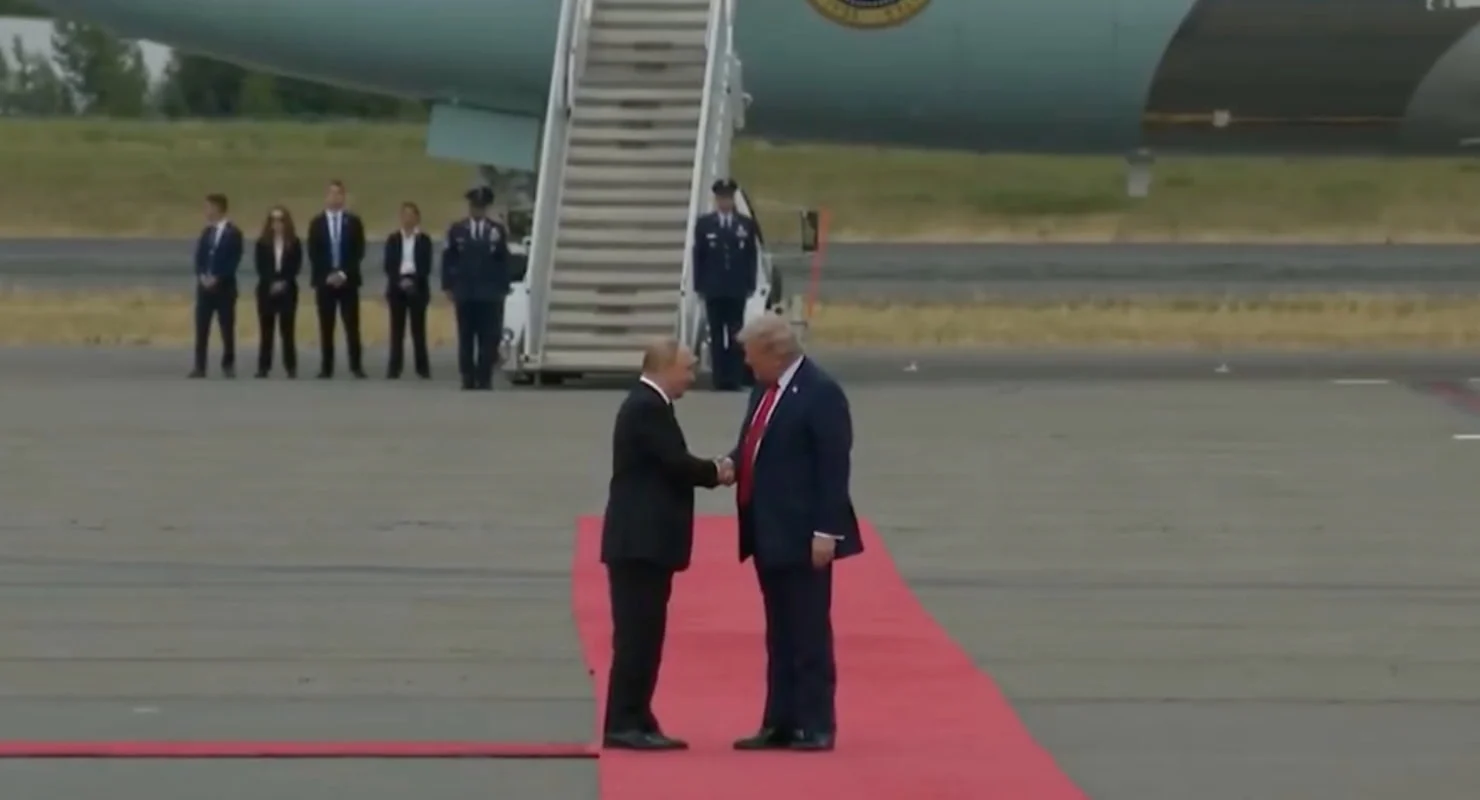 ABD Başkanı Donald Trump ve Rusya Devlet Başkanı Vladimir Putin,