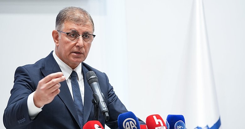 HABER MERKEZİ-İzmir Büyükşehir Belediye Başkanı Cemil Tugay, görevden alınan İZBETON