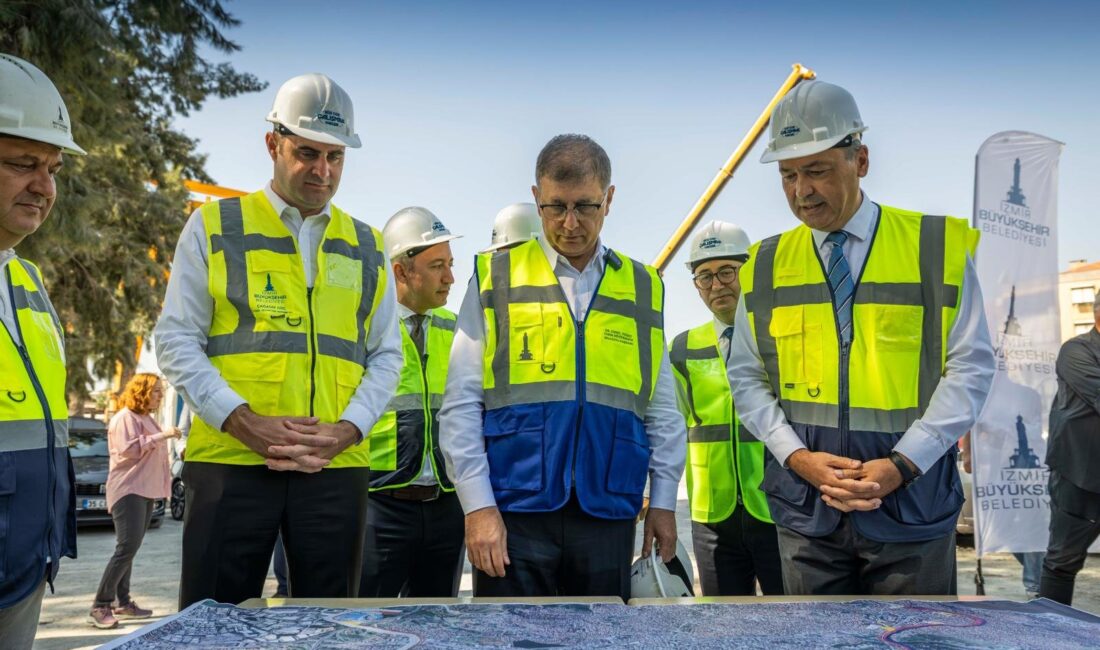 İzmir Büyükşehir Belediyesi’nin öz kaynaklarıyla yapımını sürdürdüğü Buca Metrosu’nun tünel
