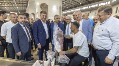 İzmir Büyükşehir Belediye Başkanı Dr. Cemil Tugay, 1 Eylül’de biten