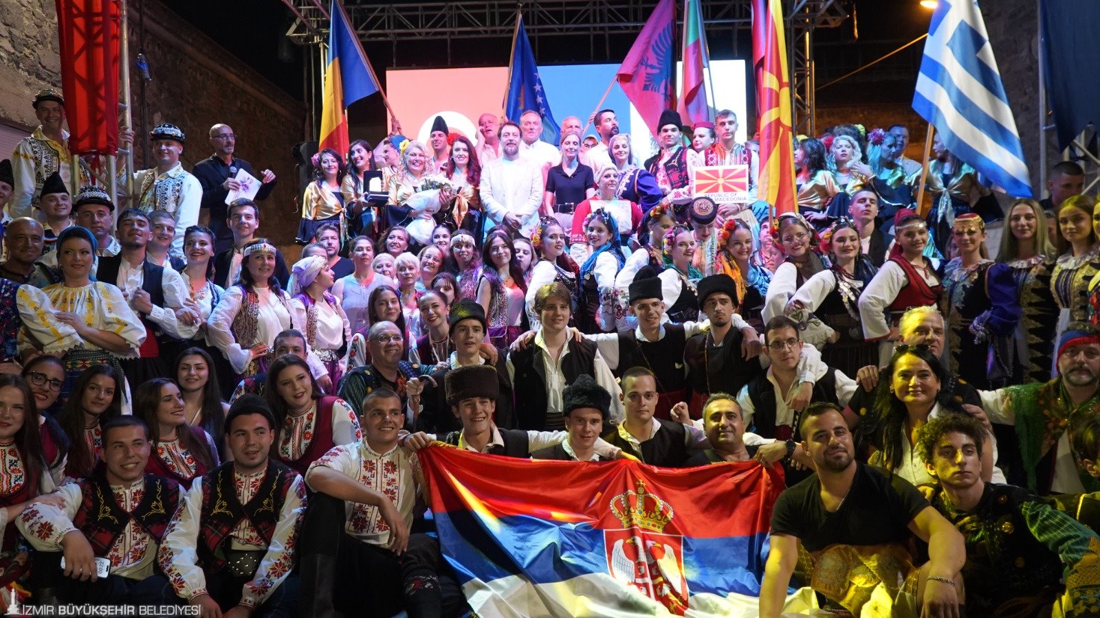 İzmir’de Balkan havası esti