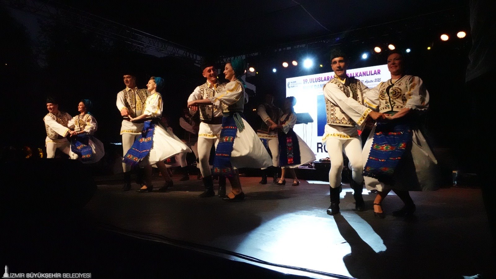 İzmir’de Balkan havası esti