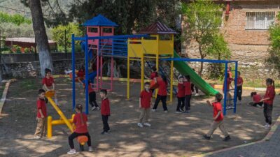 Öğrencilerin daha konforlu ve güvenli ortamda eğitim alması için çalışmalar