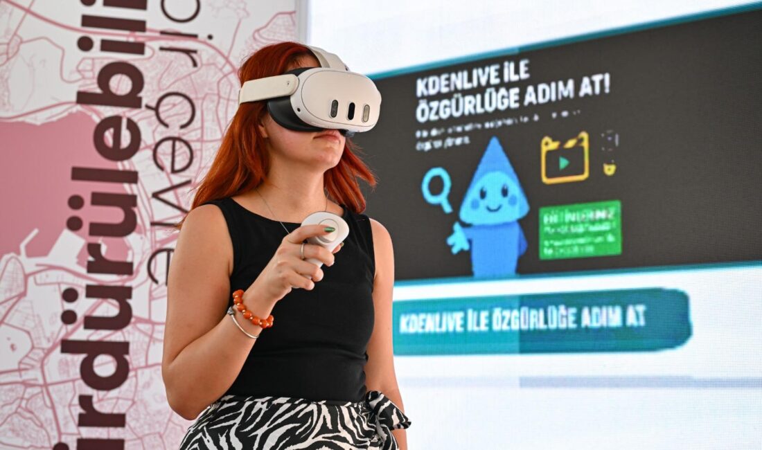 İzmir’in 25 bin sosyal konut projesi İEF’de tanıtılıyor: Menemen Etabı maket ve VR ile gözler önünde İzmir Büyükşehir Belediyesi tarafından yürütülen 25 bin sosyal konut çalışmasının