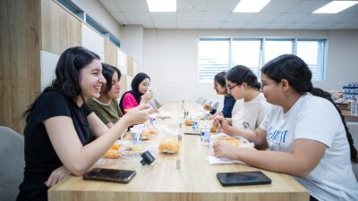 İzmir Büyükşehir Belediyesi’nin üniversite öğrencilerine hizmet veren sosyal tesisinde barınma