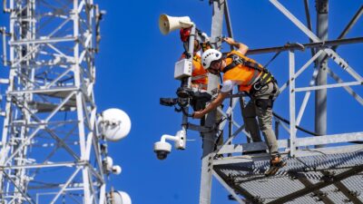 İzmir Büyükşehir Belediyesi doğal afet anında tüm haberleşme hatları çökse