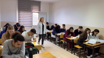 Çiğli Belediyesi’nin ücretsiz eğitim desteği sunduğu Çiğli Belediyesi Eğitim Merkezi