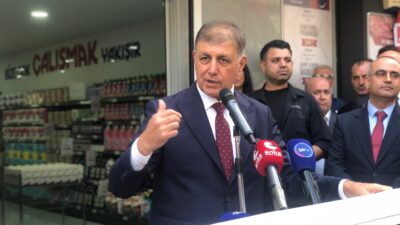 İzmir Büyükşehir Belediyesi'nin hayata geçirdiği İzmir Market zincirinin 11'inci şubesi
