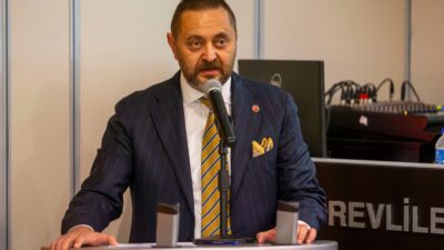 Karşıyaka Belediye Meclisi AK Parti Grup Başkanvekili Hasan Ünal, Karşıyaka